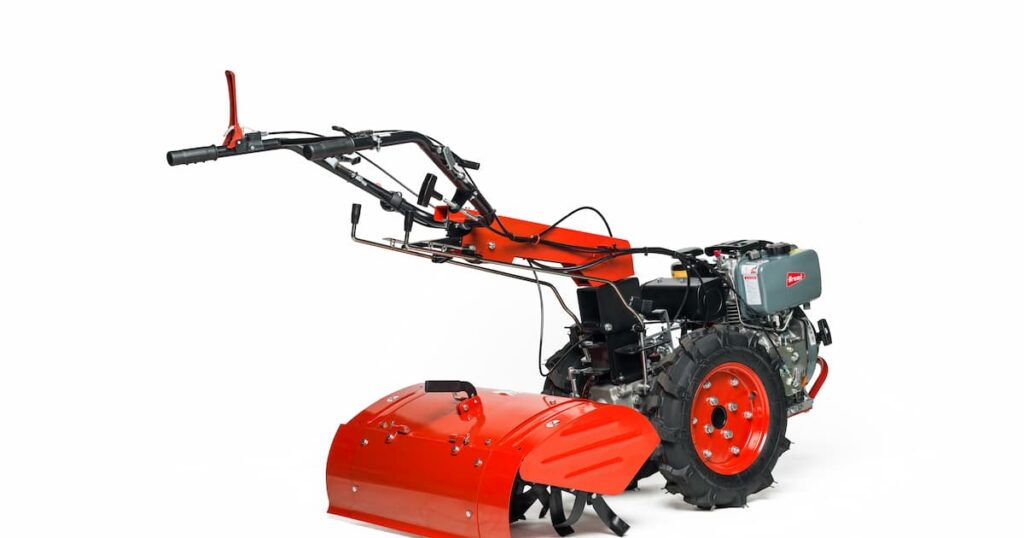 Motocultor profesional Brumi WT27D con varias marchas y estructura reforzada